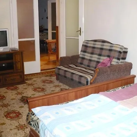 Apartament Kitty *