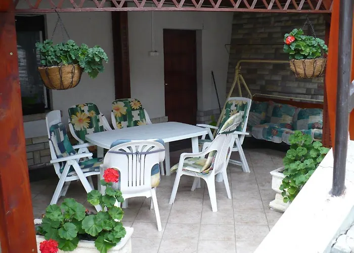 Kitty Lägenhet Miskolc